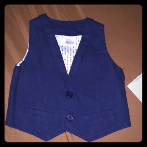 Size 9m Vest